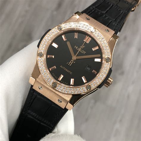 giá đồng hồ hublot nữ chính hãng